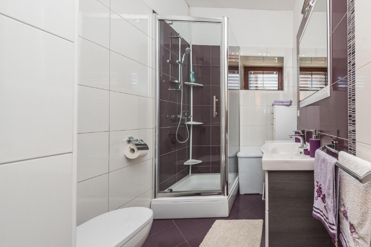 Holiday Home Tower With Private Pool, Sauna And Quads Smilcic Εξωτερικό φωτογραφία