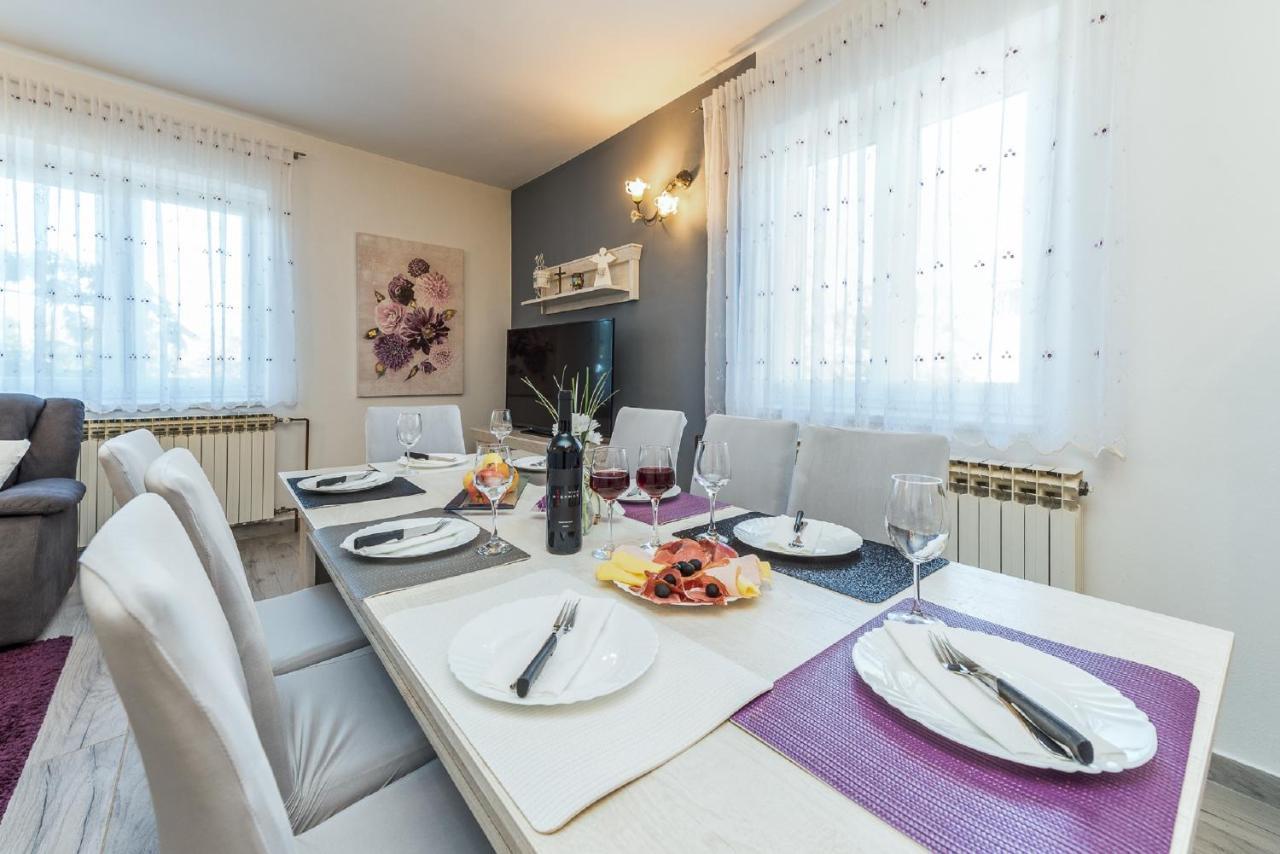 Holiday Home Tower With Private Pool, Sauna And Quads Smilcic Εξωτερικό φωτογραφία